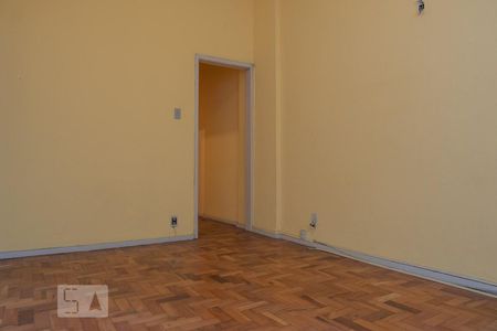 Sala de apartamento para alugar com 1 quarto, 47m² em Santa Teresa, Rio de Janeiro