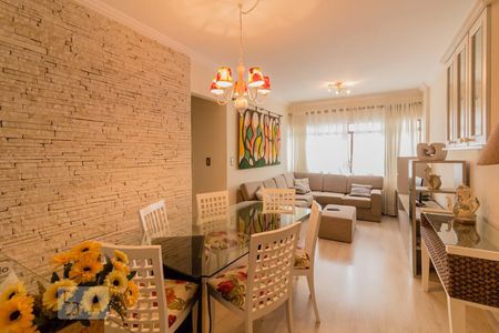 Sala de apartamento para alugar com 2 quartos, 76m² em Vila Bastos, Santo André