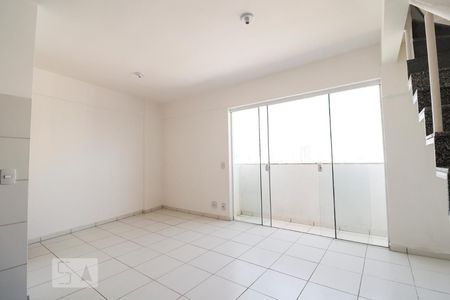 Sala de apartamento para alugar com 2 quartos, 77m² em Setor Leste Vila Nova, Goiânia