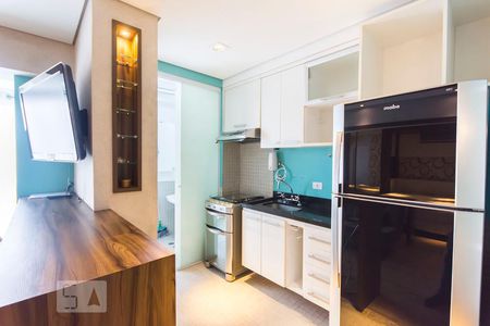 cozinha de apartamento para alugar com 1 quarto, 41m² em Vila Olimpia, São Paulo