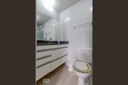 Banheiro do quarto 1 de apartamento para alugar com 2 quartos, 70m² em Alto da Glória, Goiânia