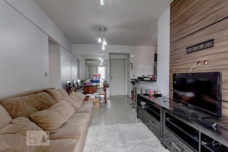 Sala de apartamento para alugar com 2 quartos, 70m² em Alto da Glória, Goiânia