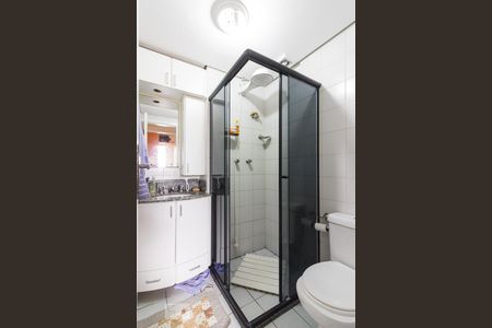 Banheiro de apartamento à venda com 3 quartos, 68m² em Jardim Peri, São Paulo