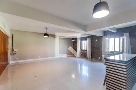 Sala de casa para alugar com 4 quartos, 200m² em Partenon, Porto Alegre