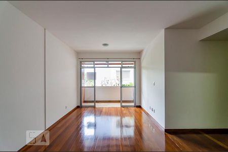 Sala de apartamento para alugar com 3 quartos, 110m² em Ipiranga, Belo Horizonte