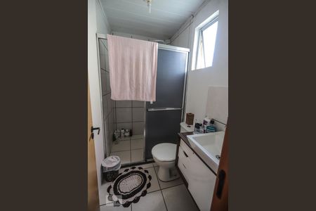 Banheiro de apartamento à venda com 2 quartos, 57m² em Santos Dumont, São Leopoldo