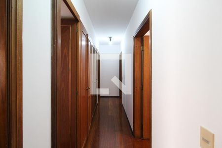 Corredor de apartamento para alugar com 4 quartos, 146m² em Vila Olímpia, São Paulo