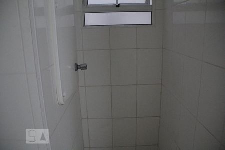 Banheiro de apartamento à venda com 2 quartos, 61m² em Jardim Tamoio, Jundiaí