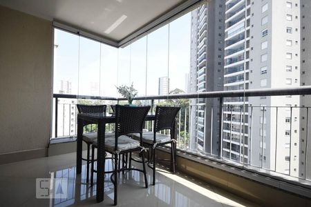 Varanda de apartamento à venda com 2 quartos, 83m² em Vila Andrade, São Paulo