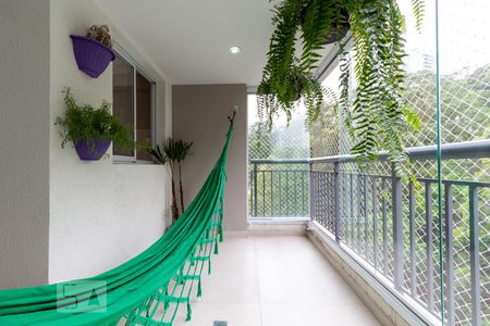 Varanda gourmet de apartamento para alugar com 2 quartos, 74m² em Vila Andrade, São Paulo