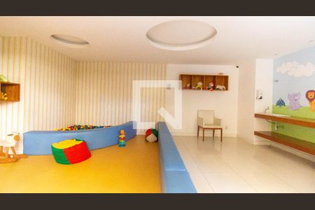 Apartamento à venda com 100m², 1 quarto e 2 vagas Apartamento à venda com 100m², 1 quarto e 2 vagasArea comum