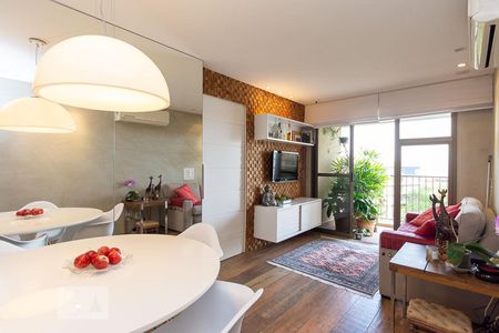 Sala de apartamento à venda com 1 quarto, 100m² em Gragoatá, Niterói