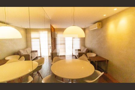 Sala de apartamento para alugar com 1 quarto, 100m² em Gragoatá, Niterói