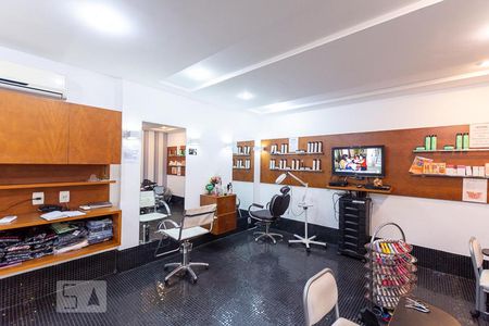 Apartamento à venda com 100m², 1 quarto e 2 vagas Apartamento à venda com 100m², 1 quarto e 2 vagasSalão de beleza - Área Comum