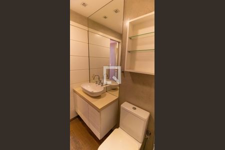 Apartamento à venda com 100m², 1 quarto e 2 vagas Apartamento à venda com 100m², 1 quarto e 2 vagasBanheiro da Suite