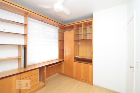 Apartamento para alugar com 2 quartos, 75m² em Funcionários, Belo Horizonte