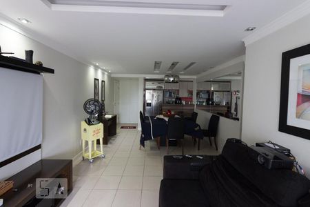 Sala de apartamento para alugar com 4 quartos, 111m² em Jacarepaguá, Rio de Janeiro