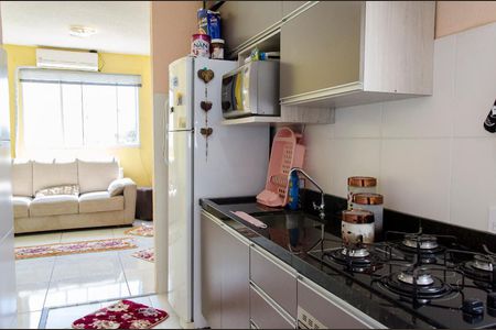 Cozinha de apartamento à venda com 2 quartos, 52m² em São José, Canoas