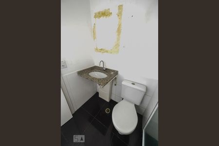 Banheiro Suite de apartamento à venda com 3 quartos, 83m² em Vila Santo Antônio, Guarulhos