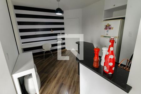 Detalhe Sala de apartamento à venda com 1 quarto, 43m² em Vila Suzana, São Paulo