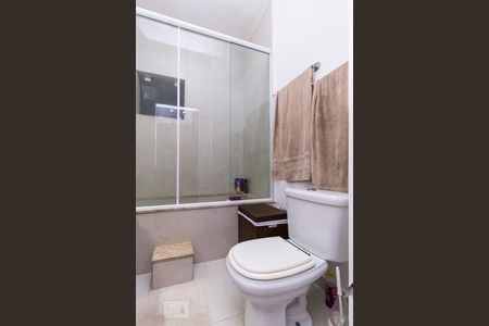 Banheiro de apartamento à venda com 2 quartos, 80m² em Glória, Rio de Janeiro