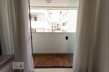 Varanda de apartamento para alugar com 2 quartos, 67m² em Castelo, Belo Horizonte