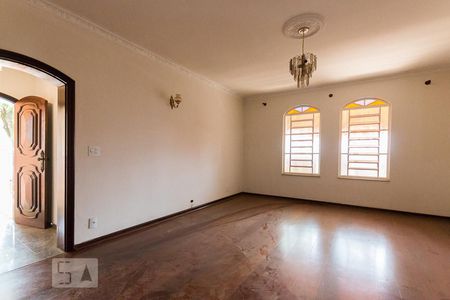 Sala 2 de casa para alugar com 4 quartos, 432m² em Cidade Universitária, Campinas