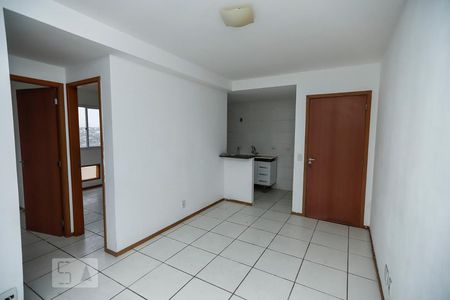 Sala de apartamento para alugar com 2 quartos, 55m² em Cascadura, Rio de Janeiro