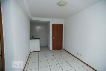 Sala de apartamento para alugar com 2 quartos, 55m² em Cascadura, Rio de Janeiro