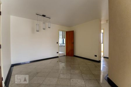 Sala de apartamento para alugar com 3 quartos, 78m² em Vila Regente Feijó, São Paulo