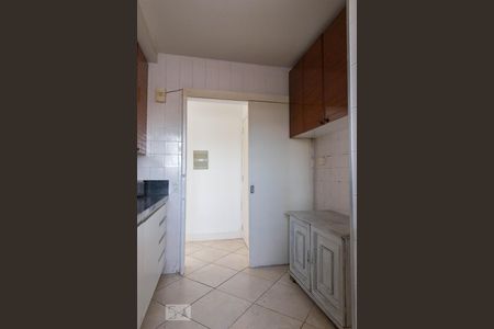 Cozinha de apartamento para alugar com 2 quartos, 68m² em Centro Histórico, Porto Alegre