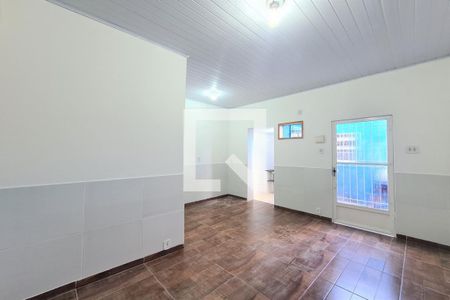 Sala/Quarto de casa para alugar com 1 quarto, 45m² em Pilares, Rio de Janeiro