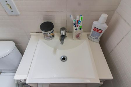 Pia do banheiro de apartamento à venda com 2 quartos, 45m² em Ponte Grande, Guarulhos