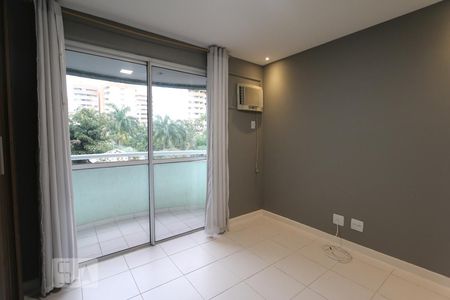 Quarto suite 1  de apartamento à venda com 2 quartos, 80m² em Barra da Tijuca, Rio de Janeiro