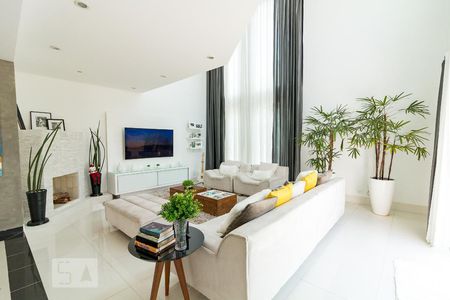 Sala de estar de casa para alugar com 3 quartos, 240m² em Jardim City, Guarulhos