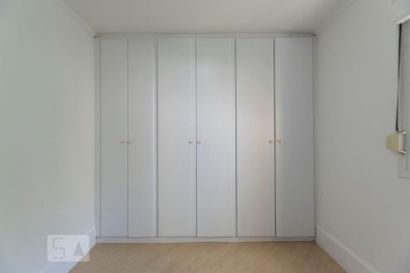 Quarto 2 (Armários) de apartamento para alugar com 3 quartos, 86m² em Vila Mariana, São Paulo