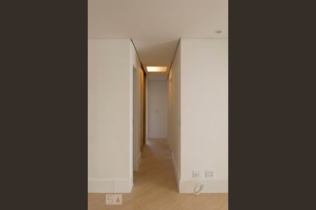 Sala (Corredor) de apartamento para alugar com 3 quartos, 86m² em Vila Mariana, São Paulo