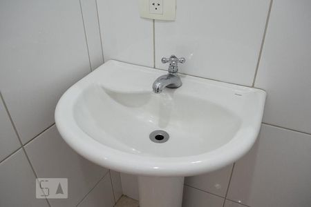 BANHEIRO de casa para alugar com 1 quarto, 80m² em Vila Aurora (zona Norte), São Paulo