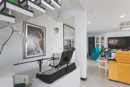 Sala de apartamento para alugar com 6 quartos, 320m² em Barra da Tijuca, Rio de Janeiro