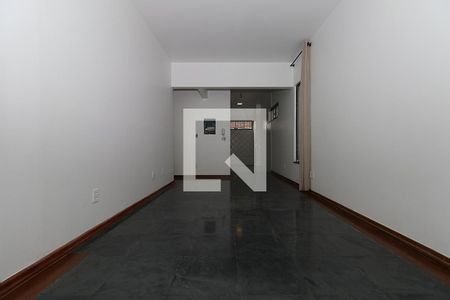 Sala de Estar de apartamento à venda com 3 quartos, 90m² em Pinheiros, São Paulo