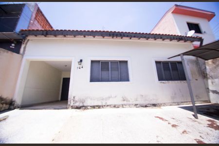 fachada de casa à venda com 3 quartos, 147m² em Vila Lemos, Campinas