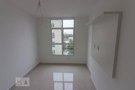 Quarto de apartamento para alugar com 1 quarto, 36m² em Taquara, Rio de Janeiro