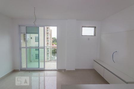 Sala e Cozinha de apartamento para alugar com 1 quarto, 36m² em Taquara, Rio de Janeiro