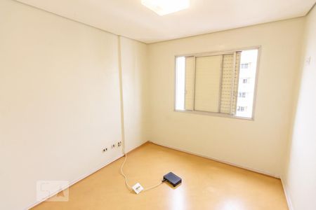Quarto 03 de apartamento para alugar com 3 quartos, 80m² em Perdizes, São Paulo