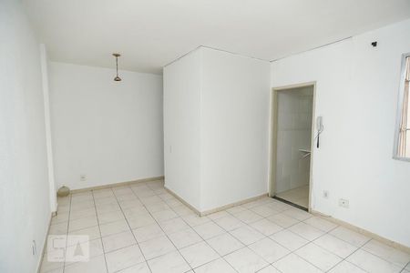 Sala de apartamento à venda com 2 quartos, 48m² em Encantado, Rio de Janeiro