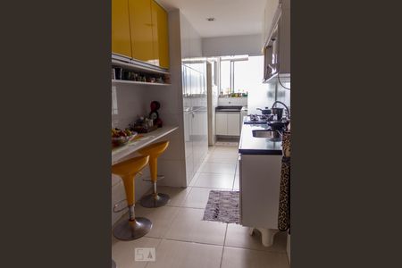 Cozinha de apartamento à venda com 3 quartos, 100m² em Cachambi, Rio de Janeiro