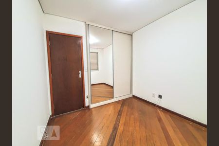 Apartamento para alugar com 3 quartos, 100m² em Ipiranga, Belo Horizonte