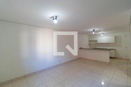 Salas de casa de condomínio para alugar com 2 quartos, 70m² em Vila Hollândia, Campinas
