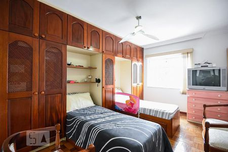 Quarto 2 de casa à venda com 3 quartos, 220m² em Jardim Umuarama, São Paulo