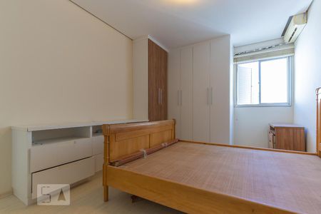 Quarto da suíte de apartamento à venda com 4 quartos, 170m² em Cambuí, Campinas